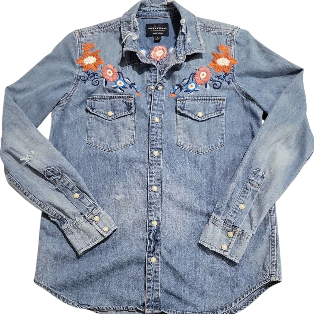 Lucky Brand Women's Embroidered Western Denim Pearl Snap Shirt Size S Distressed - Picture 11 of 16
